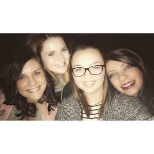 Meet your Posher, Danielle